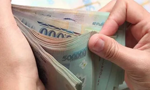 Bộ Tài chính đề xuất giảm 36 phí, lệ phí từ 10-50%