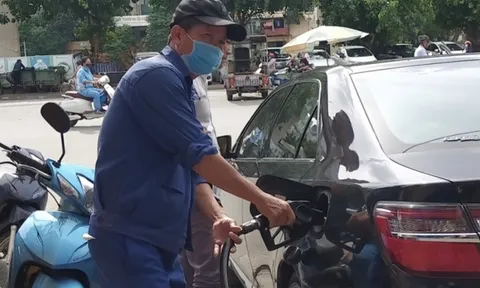 Giá dầu thế giới tăng mạnh, giá xăng dầu trong nước có thể lại tăng?