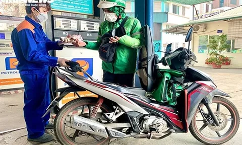 Lùi thời gian điều chỉnh giá xăng sang ngày 13/6