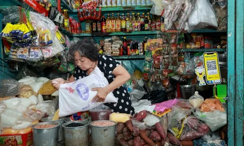 Nam A Bank nhân rộng thanh toán không dùng tiền mặt với mô hình Chợ 4.0