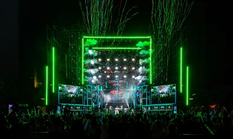 Âm nhạc, công nghệ và cảm xúc bùng nổ tại E-Concert Ngày tài chính số 2026