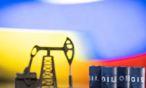 Giá dầu thế giới giảm mạnh và có xu hướng xuống tiếp trong tuần