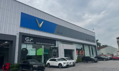 Ô tô Âu Lạc bị khách hàng 'tố' chậm bàn giao hồ sơ xe
