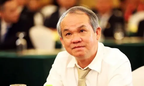 Nhà Bầu Đức 'đảo' 100 triệu cổ phiếu HAG: Bố mua vào, con gái bán ra