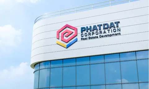 Phát Đạt tiếp tục bán 'con', tính thu 1.400 tỷ để 'giải cứu' dòng tiền