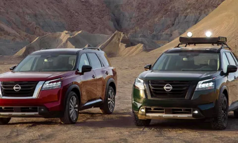 Nissan triệu hồi hơn 300.000 xe SUV Pathfinder do lỗi mui xe