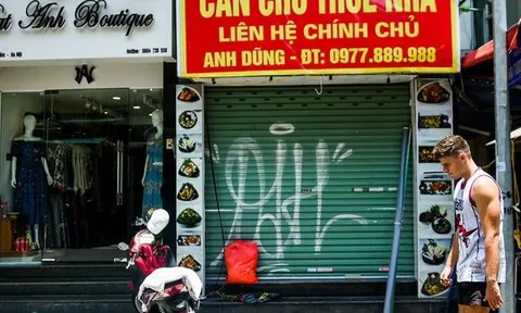 Hàng loạt mặt bằng trên đất vàng ở phố cổ Hà Nội ế khách thuê