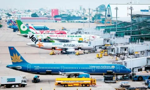 Cục Hàng không nói về đề xuất tăng giá trần vé máy bay nội địa