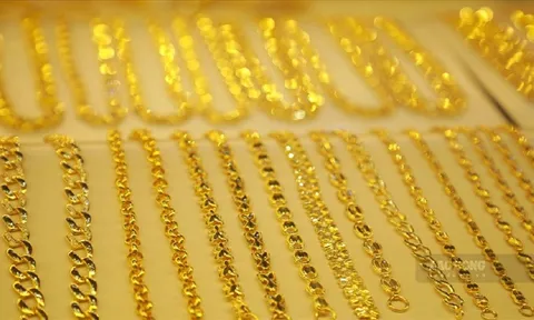 Giá vàng hôm nay 11/7: Giá vàng trong nước đi xuống