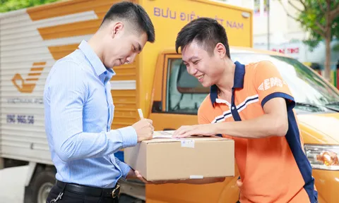 Từ 1/8, hàng nhập khẩu trị giá dưới 1 triệu đồng bị thu thuế VAT tự động