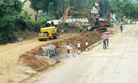 Xây dựng Hòa Nam: Liên tục trúng thầu lớn nhưng lợi nhuận nhỏ, nợ lên cao