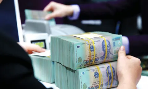 Ngân hàng dự kiến nới lỏng cho vay chứng khoán, siết cho vay bất động sản
