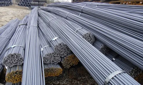 Giá thép liên tục lao dốc, tồn kho kỷ lục hơn 110.000 tỷ đồng