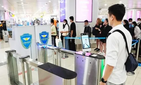 Chính thức sử dụng VNeID làm thủ tục đi máy bay từ 2/8