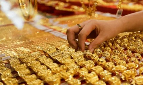 Giá vàng hôm nay 4/8: Giá vàng SJC, DOJI ổn định