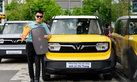 Chủ xe VF 3: "Trải nghiệm vượt kỳ vọng, đặt mua tới 20 xe vì giá tốt"