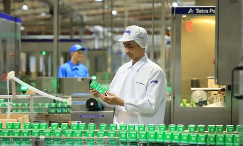 Doanh nghiệp niêm yết ngành hàng tiêu dùng nhanh nào được đánh giá tốt nhất?
