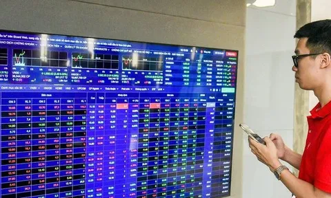 Lăng kính chứng khoán 16/8: Cơ hội mở rộng đà hồi phục vẫn hiện hữu