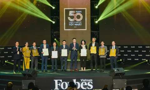 Vinamilk - 10 năm liền góp mặt trong Top 50 doanh nghiệp niêm yết tốt nhất của Forbes Việt Nam 