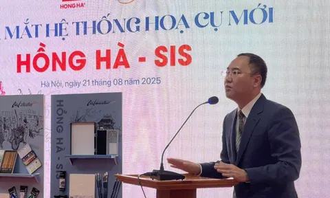 Hồng Hà ra mắt bộ sưu tập Art chào năm học mới