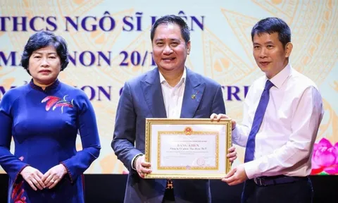 Tập đoàn T&T Group vinh dự nhận bằng khen của UBND thành phố Hà Nội