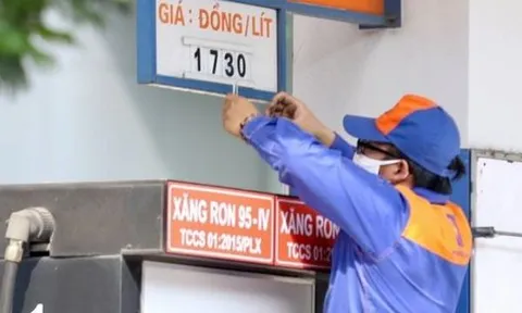 Giá xăng có thể tăng 2.000 đồng/lít sau dịp nghỉ lễ 2/9