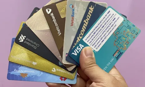 Mở thẻ ATM, ví điện tử trực tuyến: Từ 1/10/2024 phải xác thực sinh trắc học
