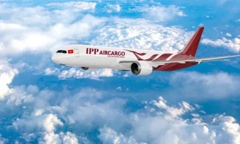 Hãng bay IPP Air Cargo của Johnathan Hạnh Nguyễn bị yêu cầu rà soát quốc tịch cổ đông