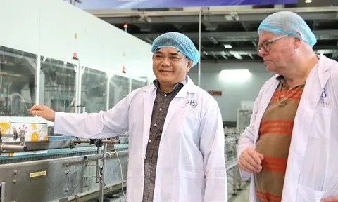 Nửa đầu năm 2023, Đường Man đã 2 lần không thanh toán lãi trái phiếu