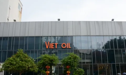 Xuyên Việt Oil: Sau nợ thuế, âm vốn là bị thu hồi giấy phép