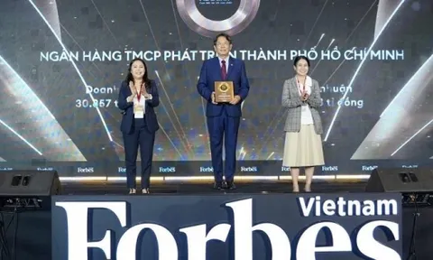 HDBank vào Top 50 doanh nghiệp niêm yết tiêu biểu nhất 2025