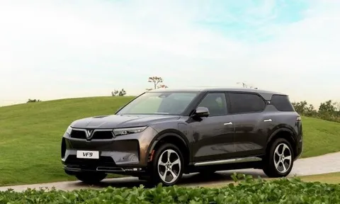Chủ xe VF 9: Xe siêu sang cũng không bằng VF 9, giá ngon, được chăm sóc như 'chủ tịch'