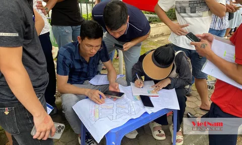Đấu giá đất Mê Linh: Giá gần 50 triệu/m2, sang tay ăn chênh 300 triệu/lô