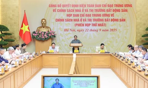 Thủ tướng yêu cầu đưa giá bất động sản về mức phù hợp