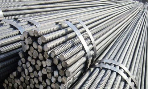 Giá thép trên sàn giao dịch tăng, trong nước đi ngang