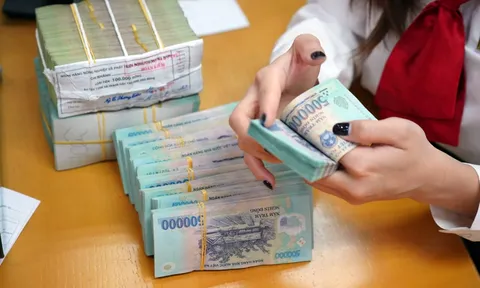 Lãi suất huy động sẽ ra sao khi tăng trưởng tín dụng vượt xa huy động vốn?
