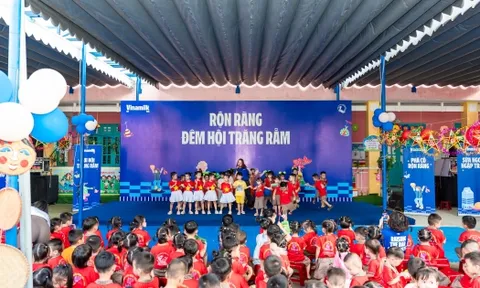 Vinamilk thắp sáng mùa trăng, gửi trọn yêu thương đến trẻ em Việt
