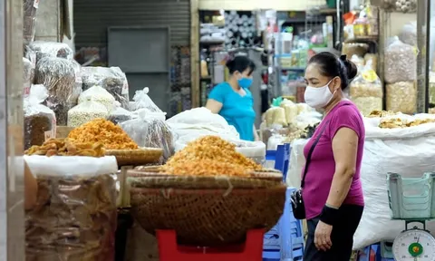 Hộ kinh doanh có thu trên 3 tỷ/năm: Đóng thuế TNCN 17% trên lợi nhuận
