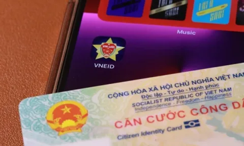 Từ 20/10, công dân Hà Nội có thể sử dụng tài khoản định danh điện tử thay CCCD gắn chip