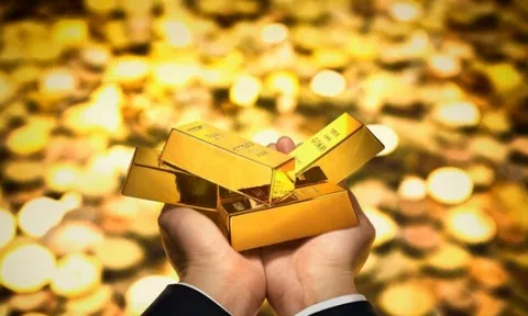Giá vàng thế giới giảm, trong nước bất ngờ tăng mạnh