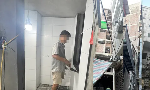 'Đại công trường' chung cư mini cấp tập xây dựng cả ngày lẫn đêm sau vụ cháy