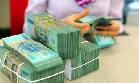 Ngân hàng Nhà nước yêu cầu tạm ngừng cho vay đặt cọc bất động sản