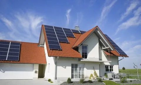 Đề xuất người dân lắp điện mặt trời mái nhà tự dùng không phải thông báo EVN