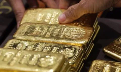 Giá vàng 24/10: Giá vàng tiếp tục đi xuống