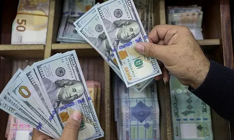 Giá USD tự do tăng mạnh, lập kỷ lục mới