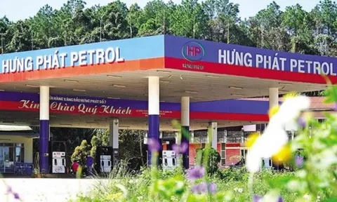 Bộ Công Thương điểm tên loạt doanh nghiệp không chịu nhập đủ xăng dầu