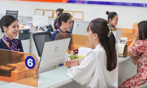 Đề xuất giảm thuế GTGT 2% cho lĩnh vực ngân hàng