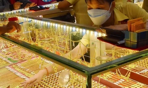Giá vàng hôm nay 29/10/2025: Ồ ạt lao dốc