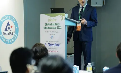 Vinamilk chia sẻ kinh nghiệm trong hành trình 33 năm khai phá thị trường sữa bột trong Hội nghị sữa quốc tế tại Singapore