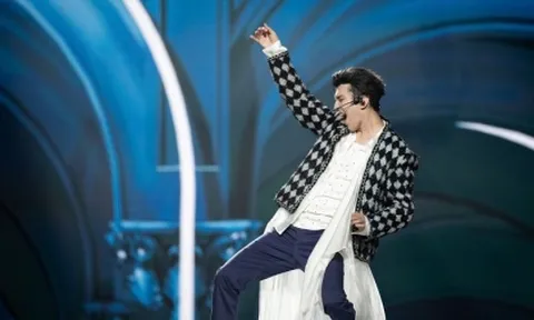Dimash Kudaibergen: Tại sao cả thế giới “phát cuồng” trước một giọng hát?